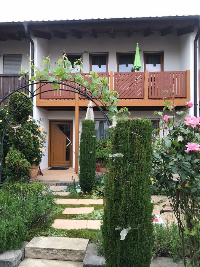 Ferienappartement Souterrain Volkertshausen Dış mekan fotoğraf